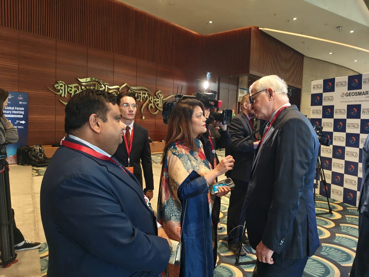 Dr. Rashmi Saluja’s Interaction with Mr. Alexander Shokhin at the India–Russia Forum 2025 Insightful Discussions Held During President Vladimir Putin’s India Visit